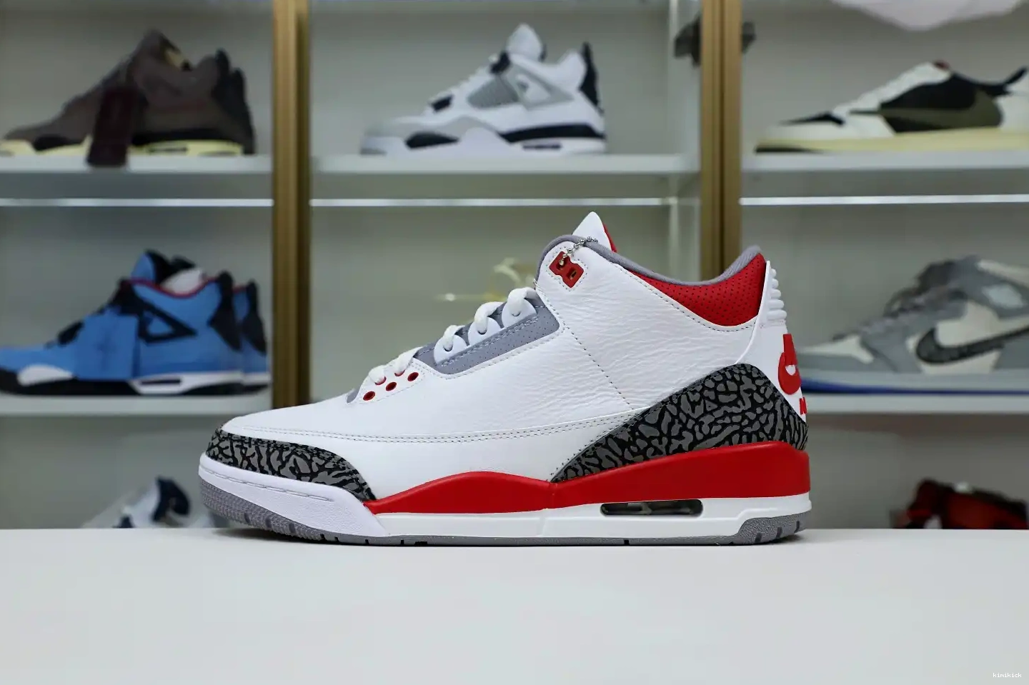 AIR 3RETRO JORDAN Kimikick 0502